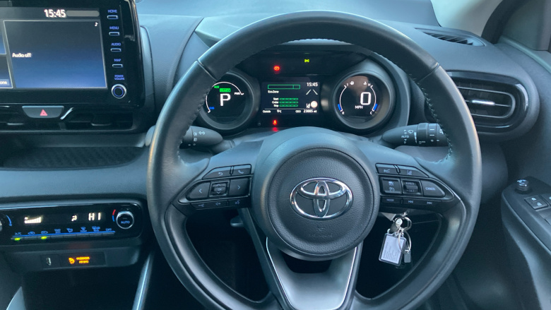 Toyota Yaris 1.5 Hybrid Design 5dr CVT Hybrid Hatchback